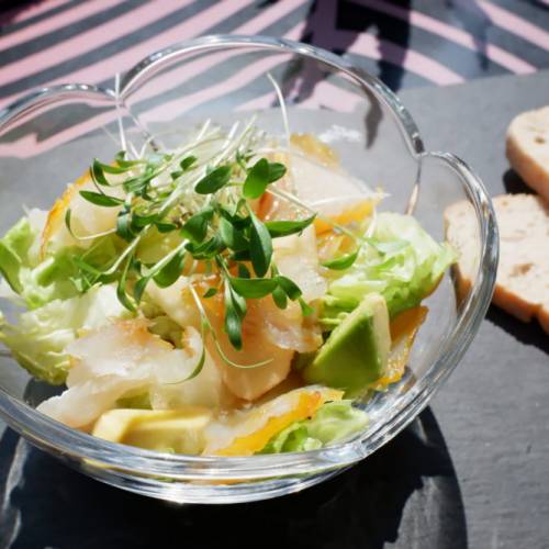 Salade micropousses coriandre haddock pomme avocat